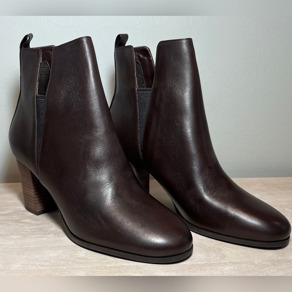 Cole Haan Cassie Bootie in Size 6.5, Java Brown, New in Box
